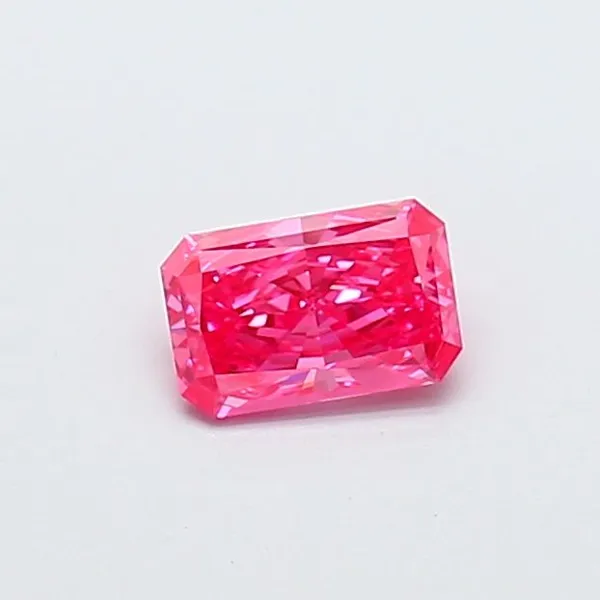0.54ct RADIANT Fancy Vivid Pink VVS2 Coloured Lab diamond