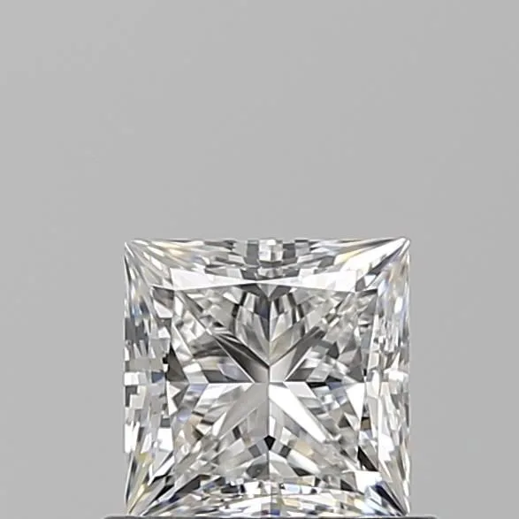 0.70ct PRINCESS E VVS2 Natural diamond