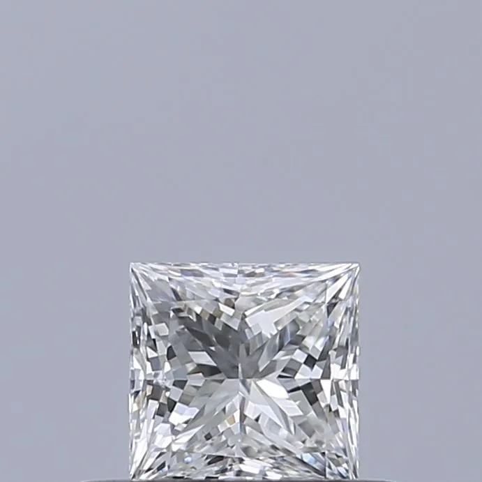 0.31ct PRINCESS D VVS1 Natural diamond