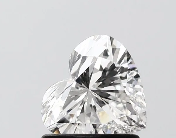 1ct HEART F VVS2 Lab diamond