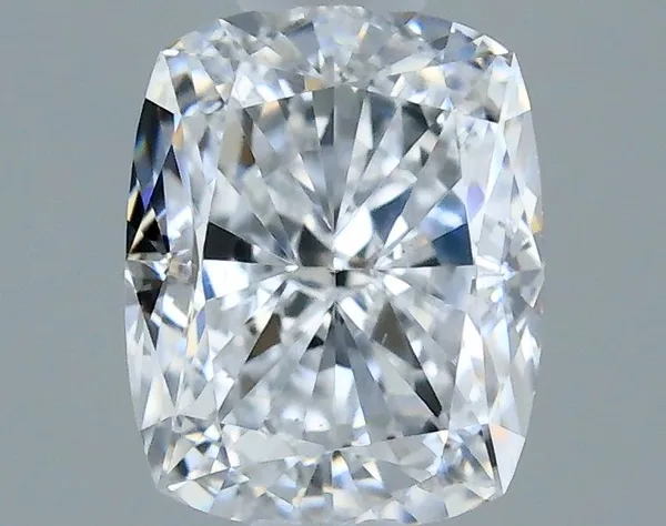 0.4ct CUSHION D VS2 Natural diamond