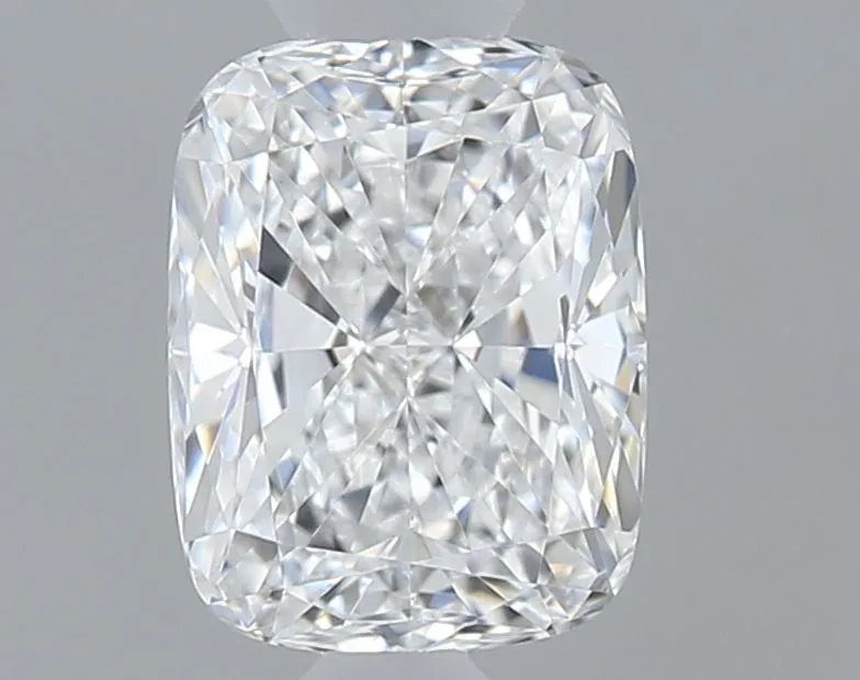0.40ct CUSHION E VS1 Natural diamond