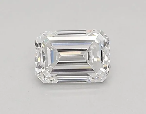 0.46ct EMERALD D VVS2 Lab diamond