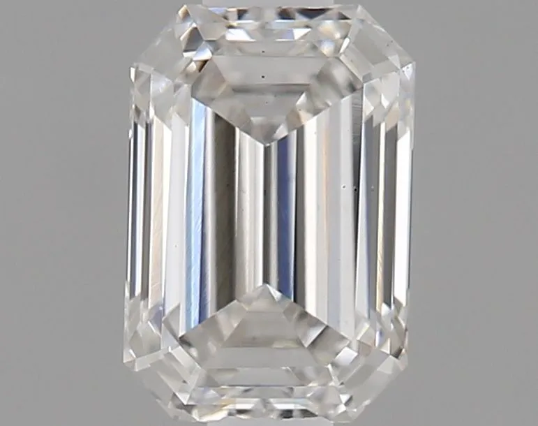 0.72ct EMERALD F VS2 Lab Grown diamond