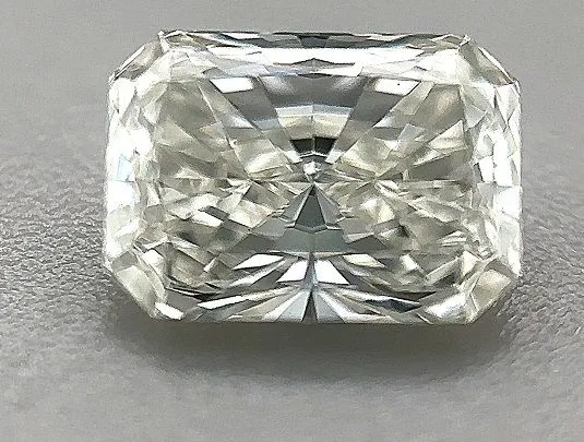 0.72ct RADIANT H VS1 Natural diamond