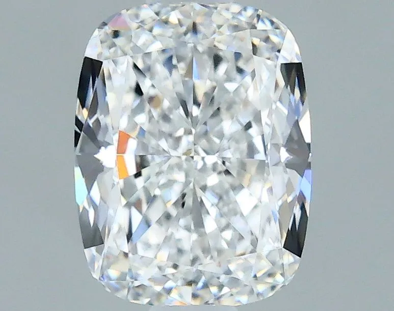 0.75ct CUSHION E IF Natural diamond
