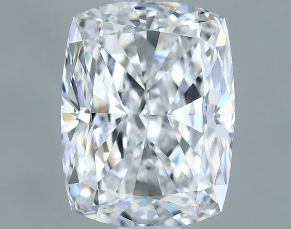 0.7ct CUSHION D VVS1 Natural diamond