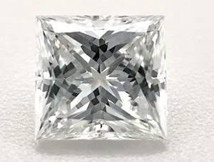 0.5ct PRINCESS D VVS1 Natural diamond