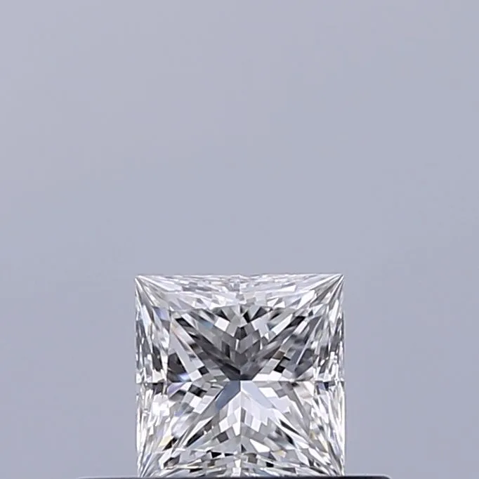 0.31ct PRINCESS E VVS2 Natural diamond