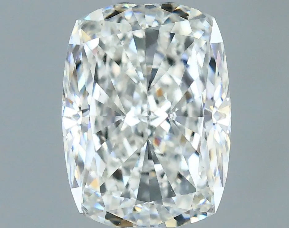 0.70ct CUSHION G VVS2 Natural diamond