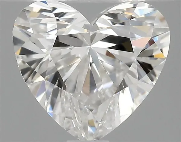0.83ct HEART G VVS1 Natural diamond