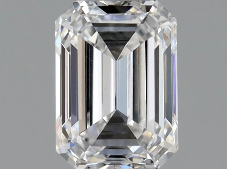 0.31ct EMERALD D VVS2 Natural diamond