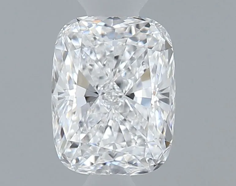0.31ct CUSHION D VVS1 Natural diamond