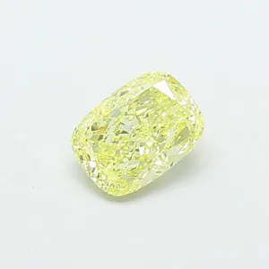 1.22ct CUSHION Fancy Light Yellow VVS2 Coloured Lab diamond