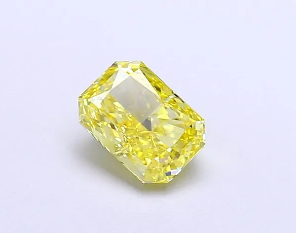 1.02ct RADIANT Fancy Vivid Yellow VVS2 Coloured Lab diamond