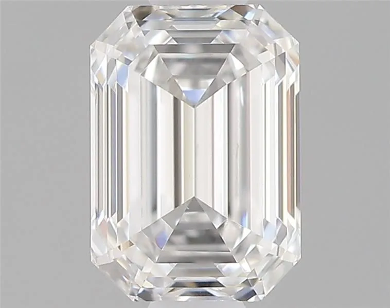 0.52ct EMERALD E VS2 Natural diamond