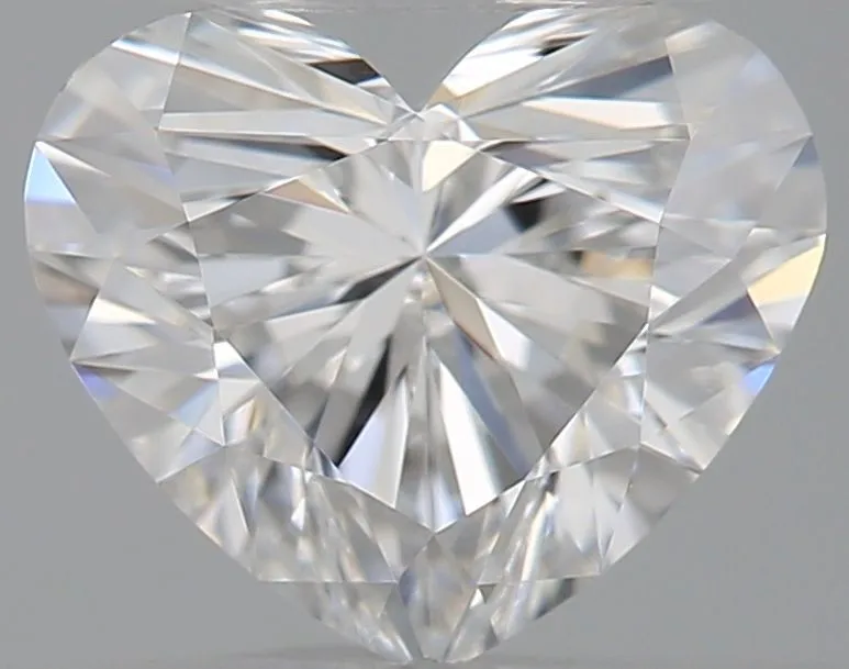 0.53ct HEART E VVS2 Natural diamond