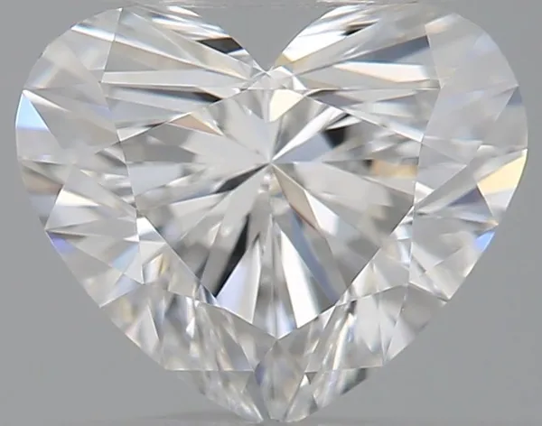 0.53ct HEART E VVS2 Natural diamond