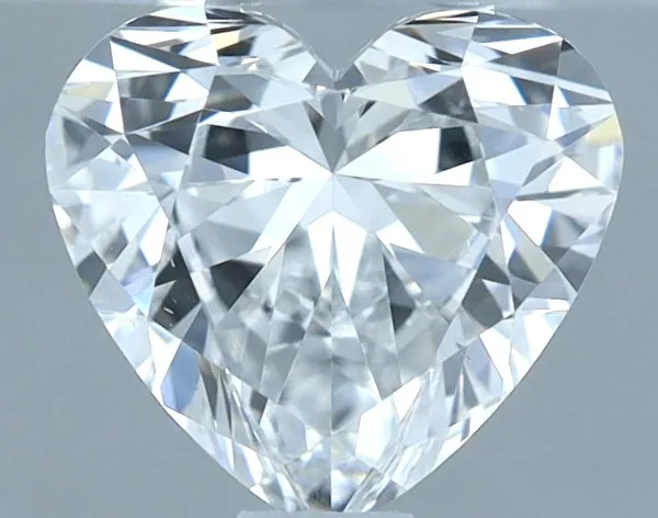 0.7ct HEART E VS2 Natural diamond