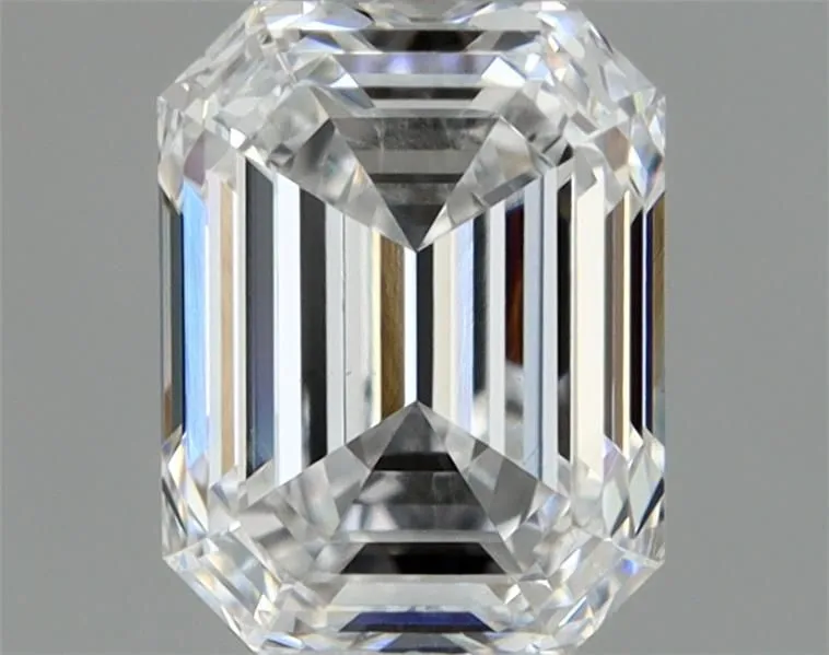 0.40ct EMERALD D VS1 Natural diamond