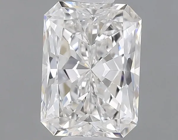 0.9ct RADIANT F IF Natural diamond