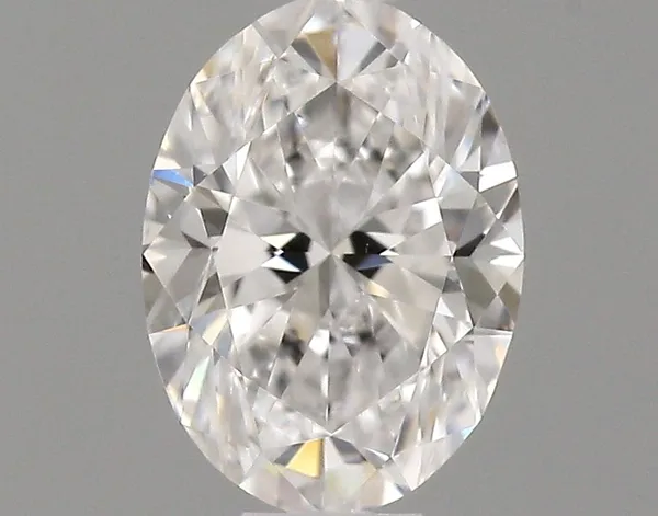 0.37ct OVAL E VVS2 Natural diamond