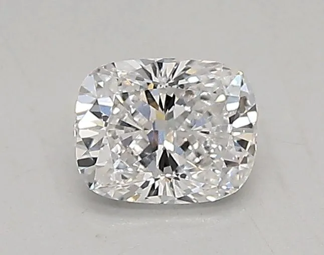 0.38ct CUSHION E VVS2 Lab Grown diamond