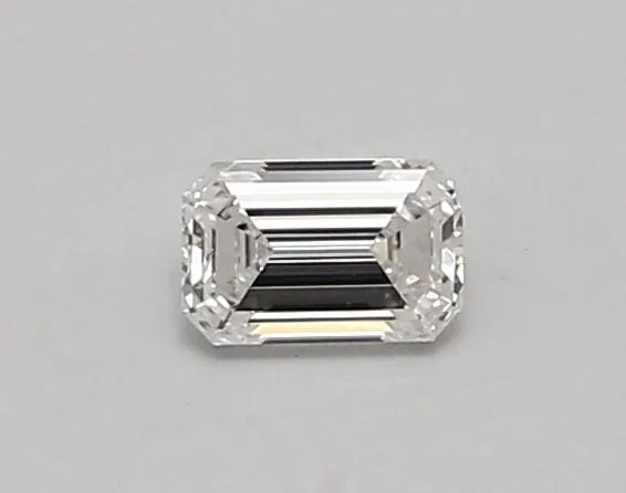 0.39ct EMERALD D VVS2 Lab Grown diamond