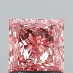 1.05ct PRINCESS Fancy Vivid Pink VS2 Coloured Lab diamond