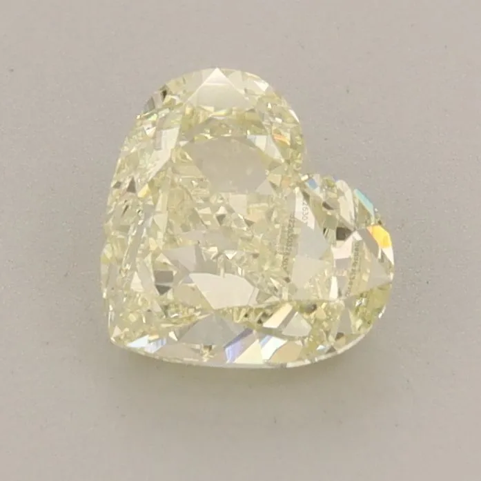 0.99ct HEART Fancy Light Yellow VVS2 Coloured Lab diamond