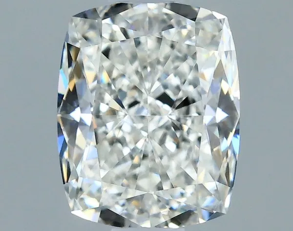 0.7ct CUSHION H VS2 Natural diamond