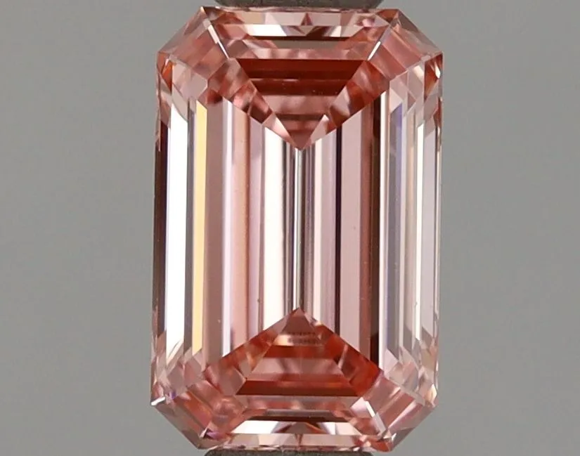 0.91ct EMERALD Fancy Intense Pink VS1 Coloured Lab diamond