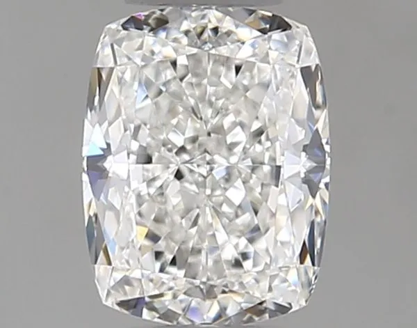 0.38ct CUSHION G VVS1 Natural diamond