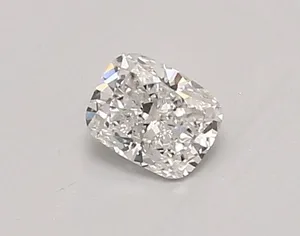 0.37ct CUSHION E VVS2 Lab diamond