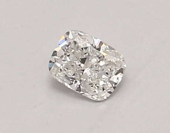 0.37ct CUSHION E VVS2 Lab diamond