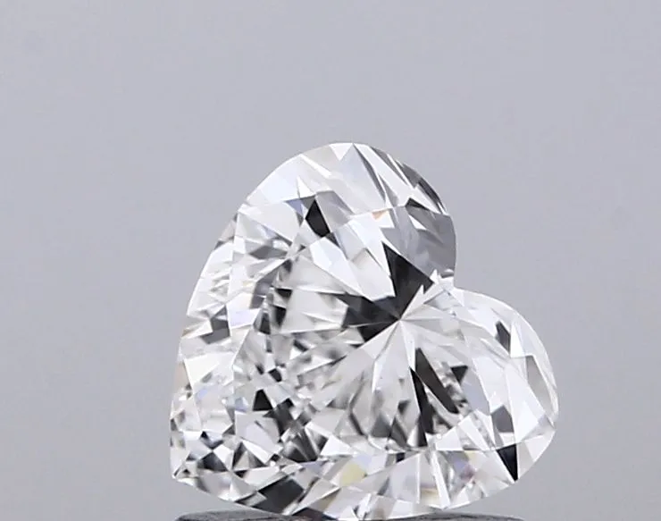 1.07ct HEART F VVS2 Lab Grown diamond