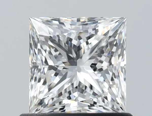 0.8ct PRINCESS F VS2 Natural diamond