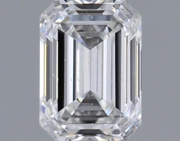 0.5ct EMERALD E SI2 Natural diamond