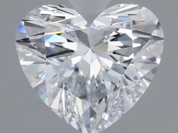 1.3ct HEART F VVS1 Lab diamond