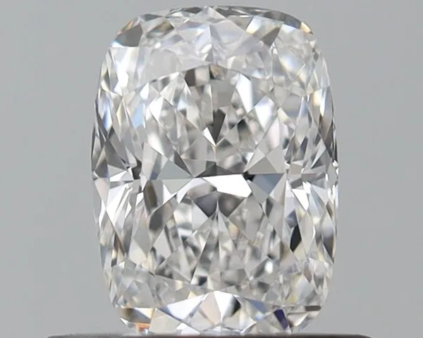 0.53ct CUSHION E VS2 Natural diamond
