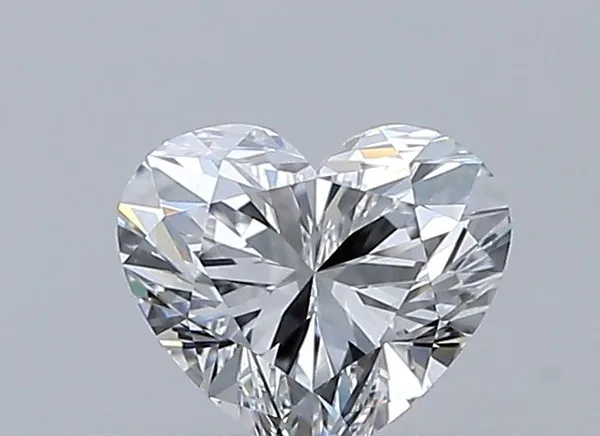 0.3ct HEART E VS1 Natural diamond