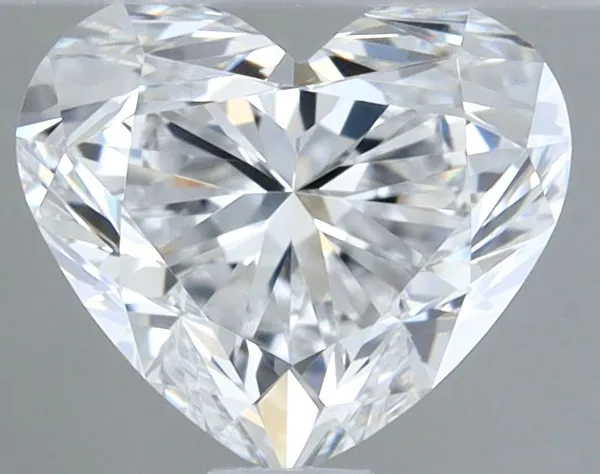 0.7ct HEART D VVS2 Natural diamond