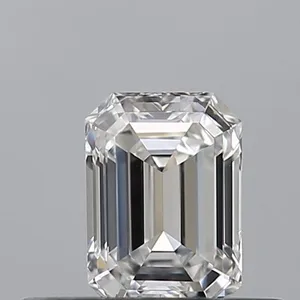 0.35ct EMERALD E VVS1 Natural diamond