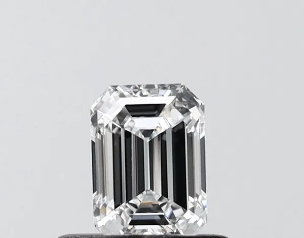 0.52ct EMERALD D VVS2 Lab diamond