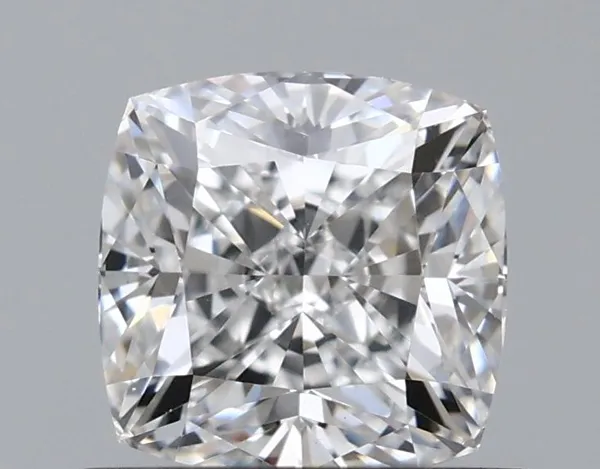 0.73ct CUSHION E VVS2 Natural diamond