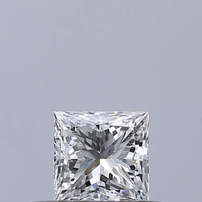0.30ct PRINCESS D VVS1 Natural diamond