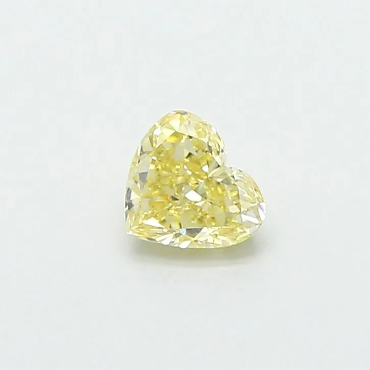 0.43ct HEART Fancy Light Yellow VVS2 Coloured Lab diamond