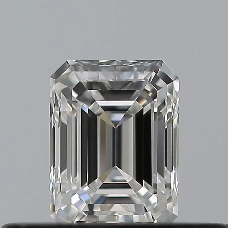 0.32ct EMERALD E VVS1 Natural diamond