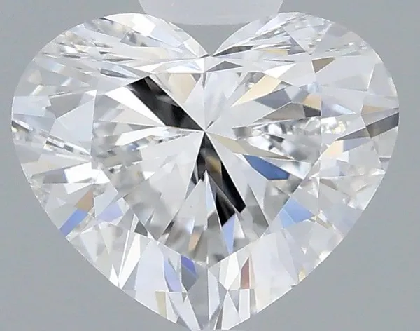 1.35ct HEART E VS1 Lab diamond