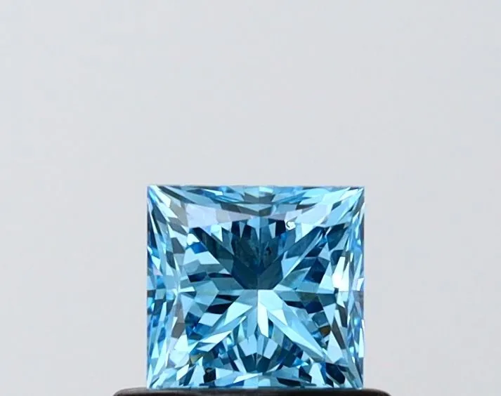 0.65ct PRINCESS Fancy Vivid Blue VVS2 Coloured Lab diamond